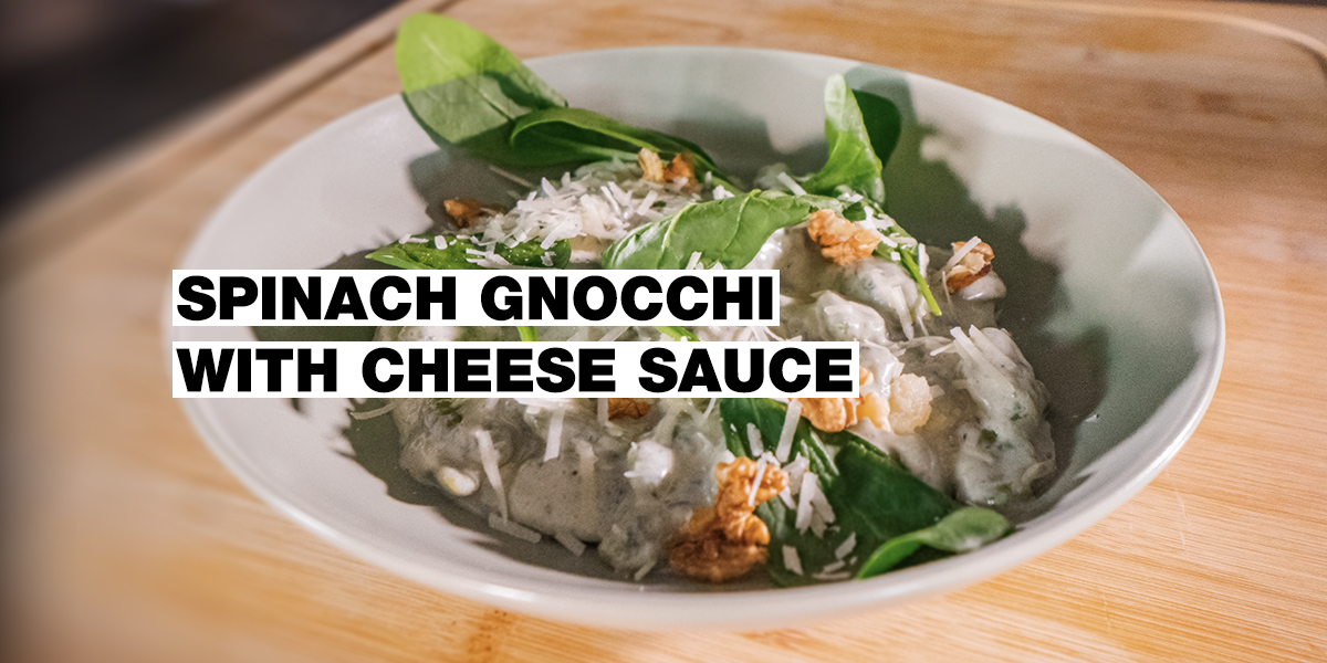 Bleskurychlé špenátové gnocchi se sýrovou omáčkou