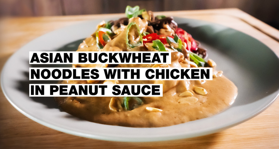 Asian Buckwheat Noodles with Chicken in Peanut Sauce