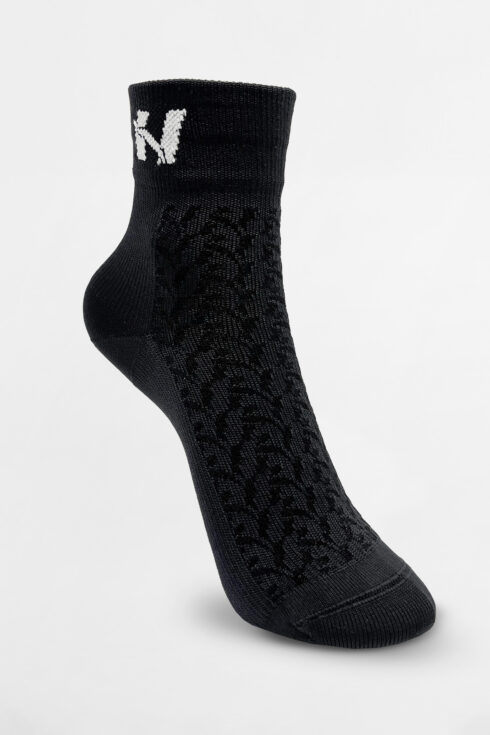 NEBBIA “HI-TECH” N-pattern Crew Socks 130 - Image 3