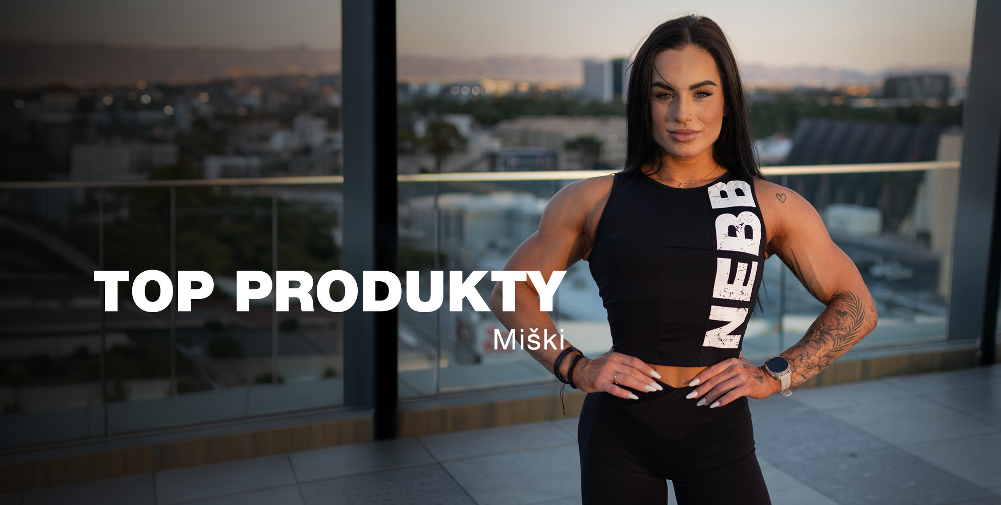 Odkryj odzież sportową, którą Michaela Pavleová najchętniej nosi. Znajdź legginsy premium, biustonosze sportowe, szorty i stroje fitness stworzone z myślą o najwyższej wydajności.