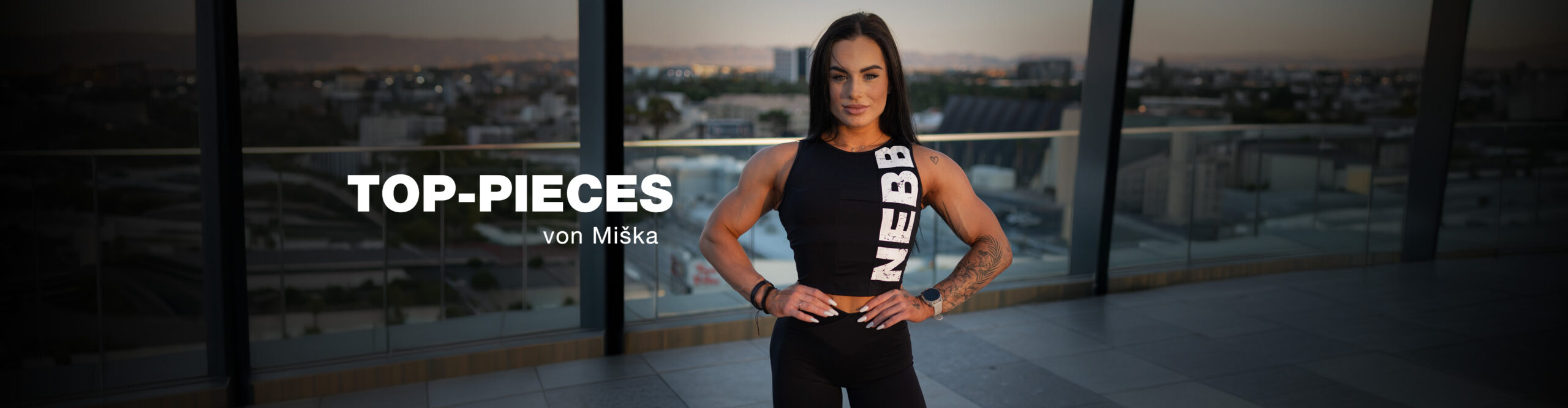 Entdecke die Sportbekleidung, die Michaela Pavleová am liebsten trägt. Finde Premium-Leggings, Sport-BHs, Outfits für maximale Performance.