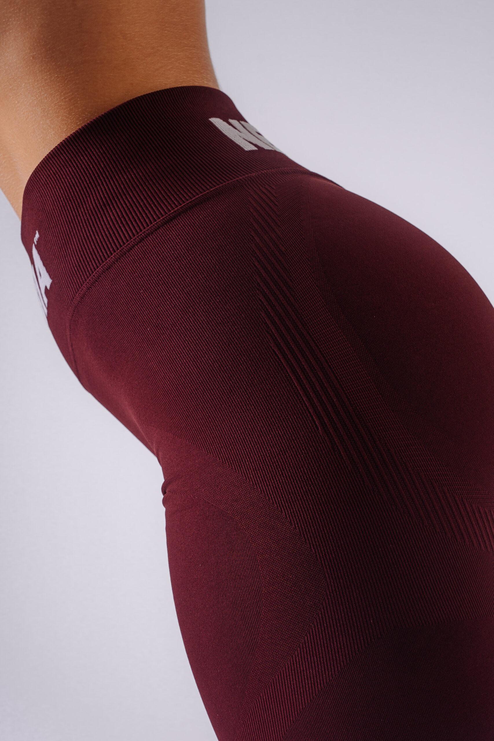 Leggings a vita alta Push-Up FLOW SEAMLESS 496 bordo - immagine 6
