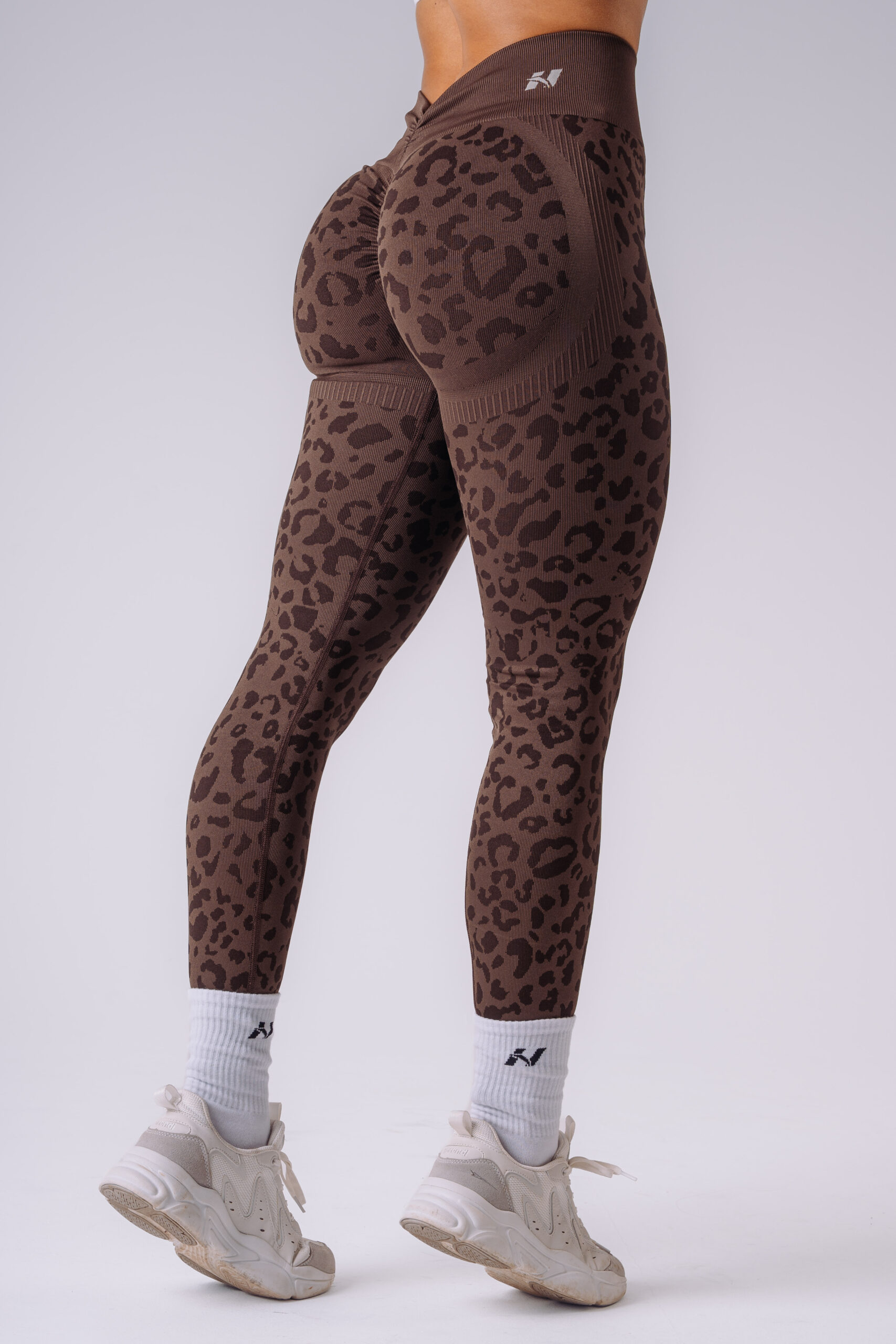 Kompresné push-up legíny s leopardím vzorom PRIMAL 849 tmavohnedé