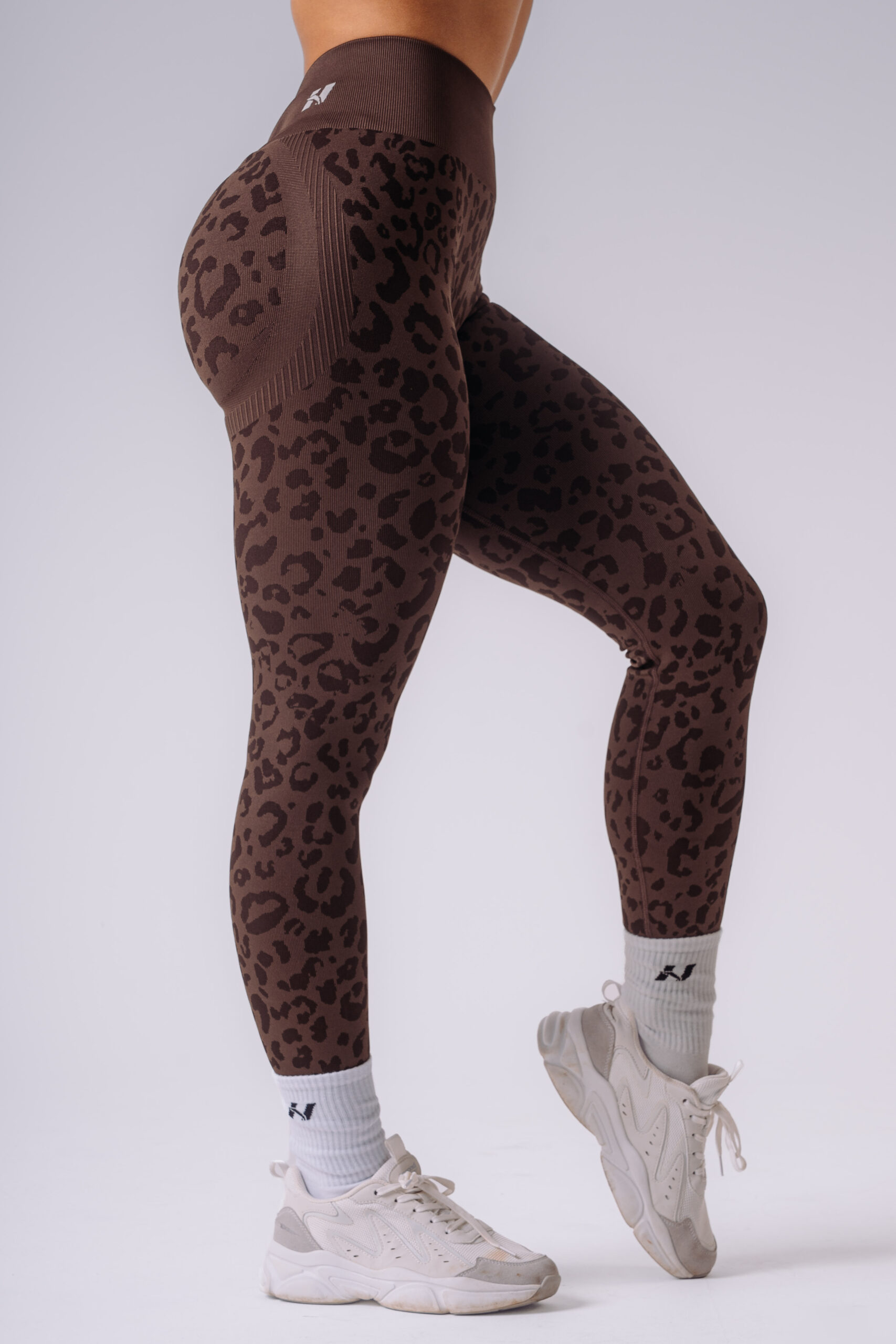 Push-Up Compression Leopard Leggings PRIMAL 849 Dark Brown - Image 2